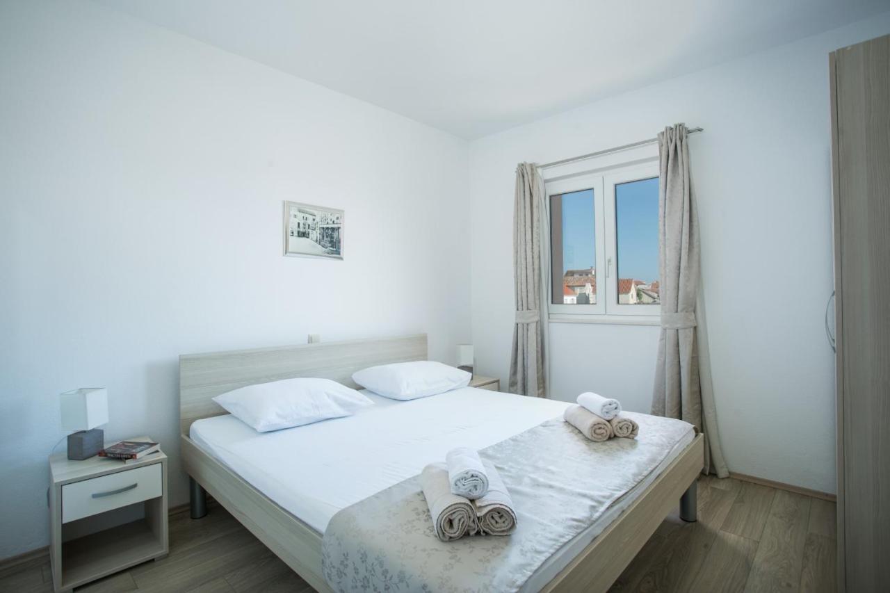 Kaja - Right Next To The Beach Трогир Номер фото