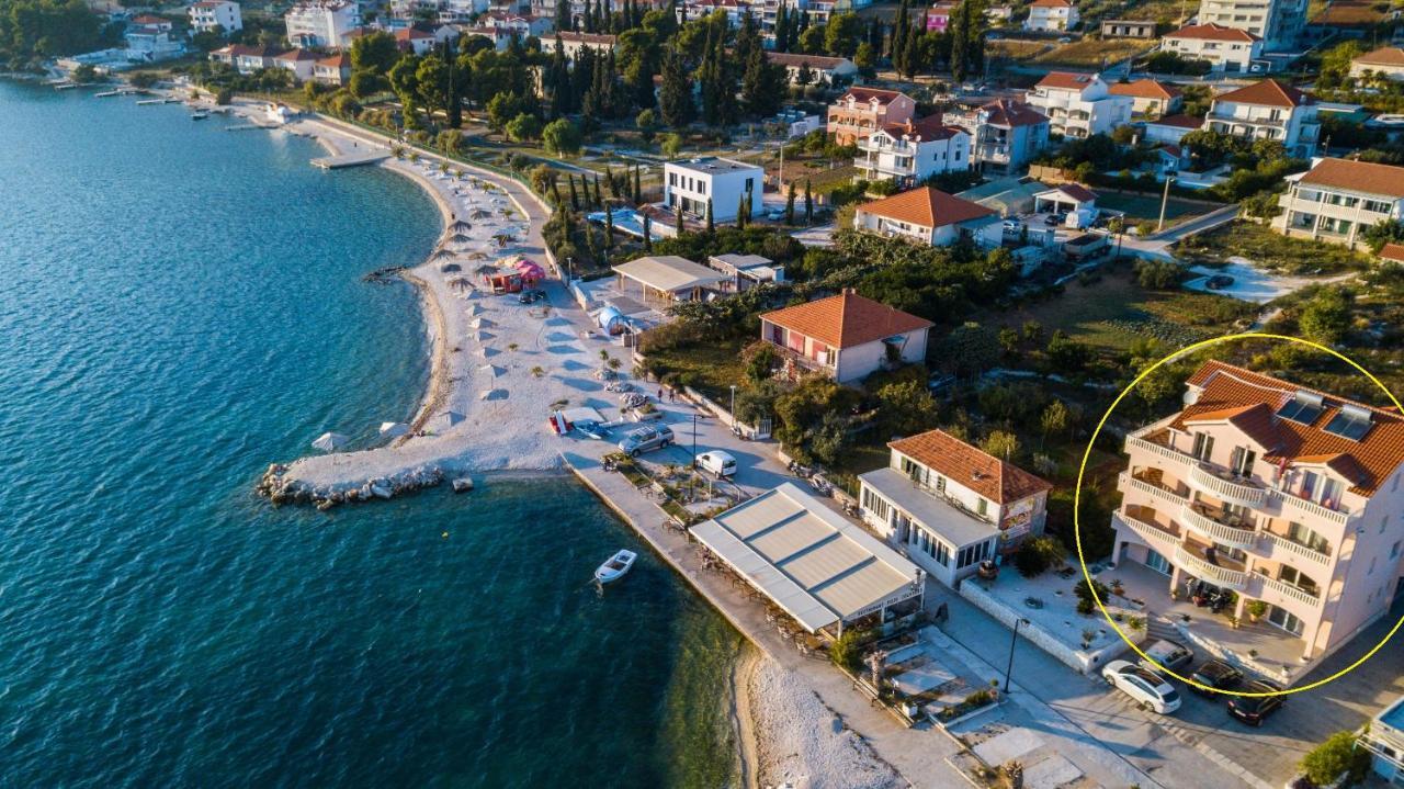 Kaja - Right Next To The Beach Трогир Экстерьер фото